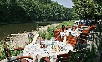 Hôtel/Restaurant à la Ferme Ferrières Extérieur photo