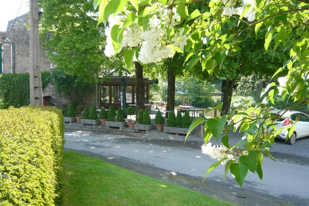 Hôtel/Restaurant à la Ferme Ferrières Chambre photo